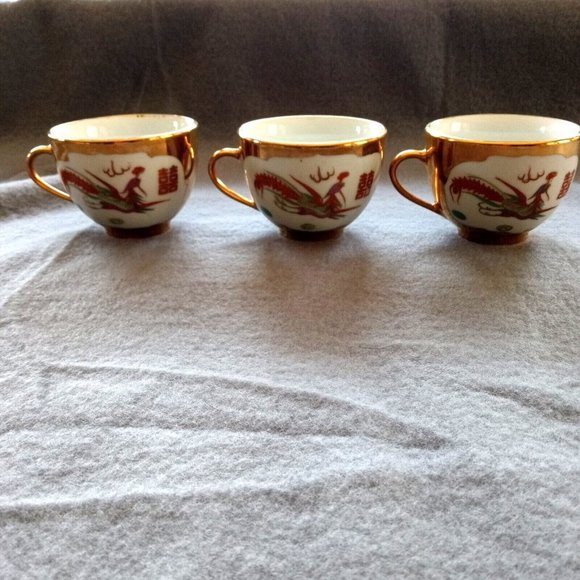 Vintage Tea Cups Dragon Phoenix  Chinese Gold Trim 3 Piece Tea Cups - Picture 1 of 7